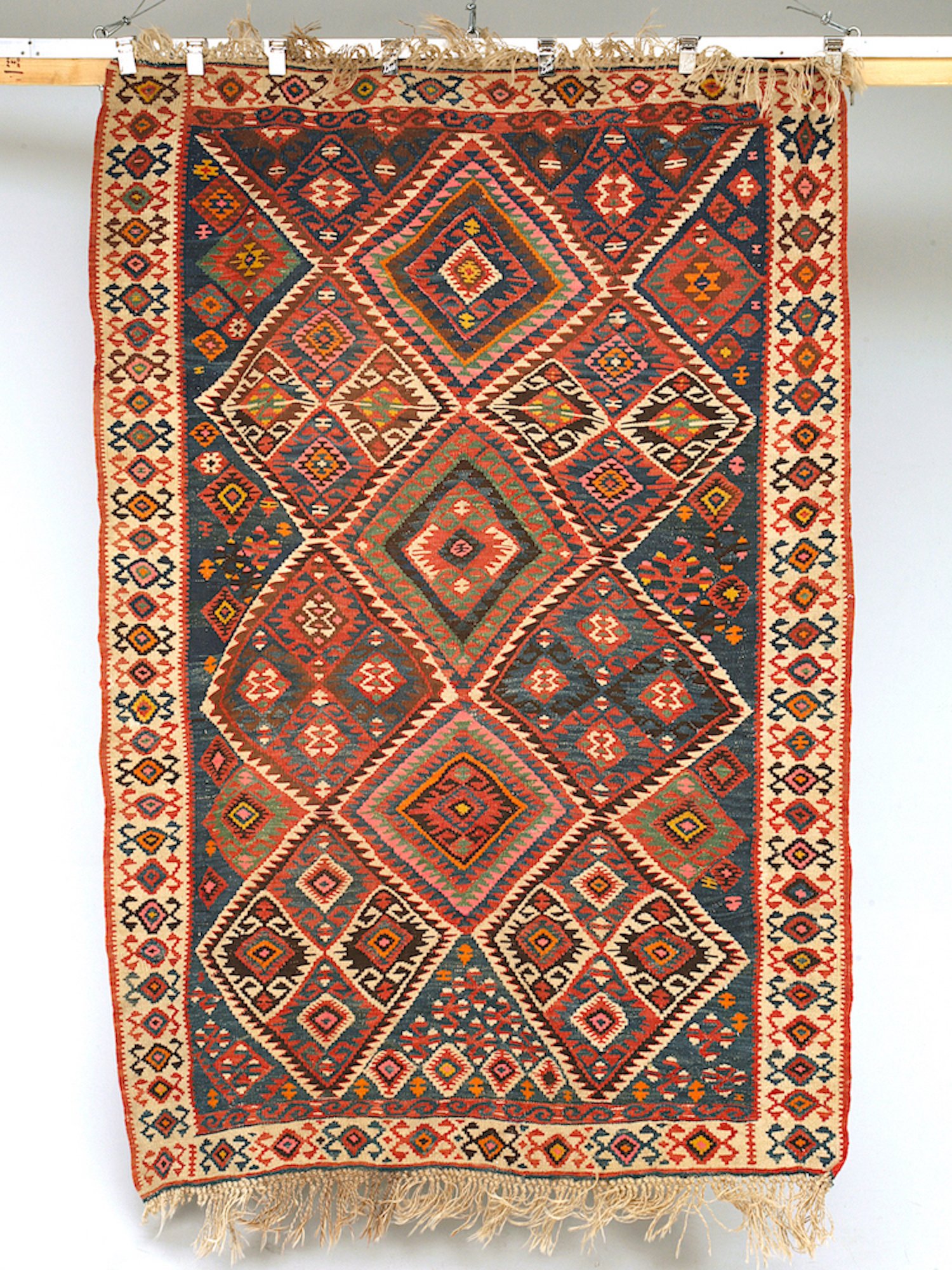 240401_081942_Vintage_Turkish_Kilim_Geometric_Patterned_Rug copy